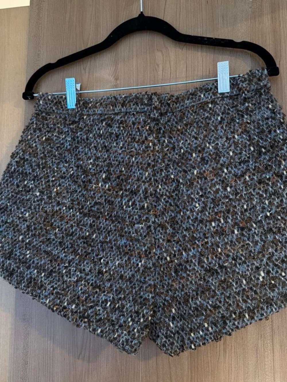 Revolve Line & Dot Clyde Shorts - Picture 4 of 4